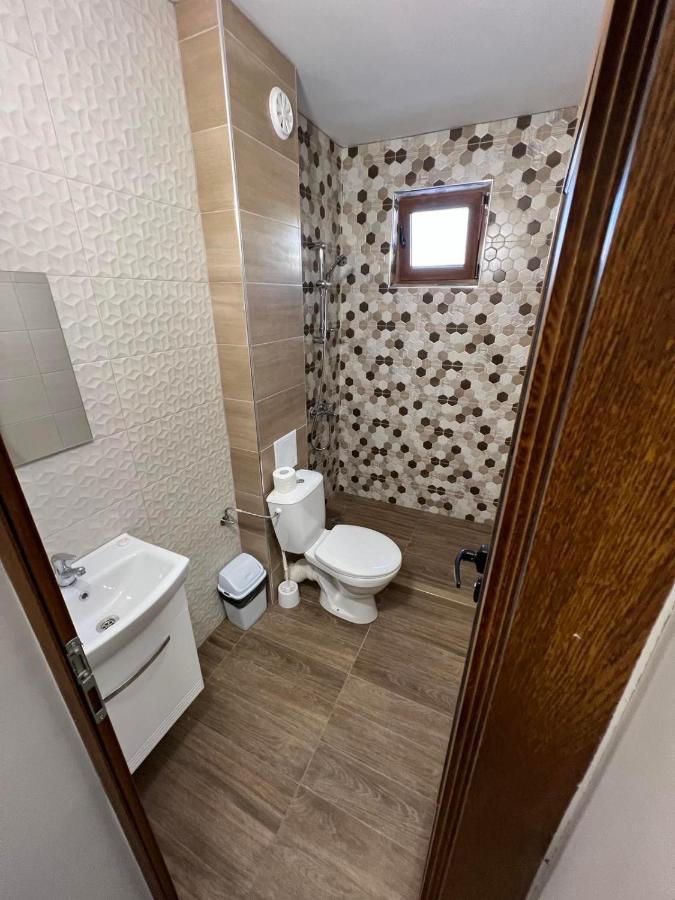Stamatovi Family Hotel Pomorie Esterno foto